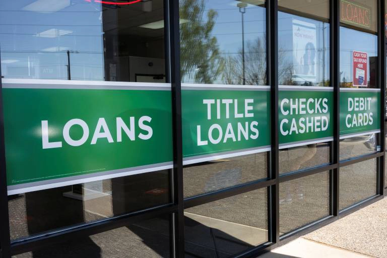 ACE Cash Express storefront