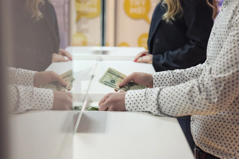 couple applying for a loan